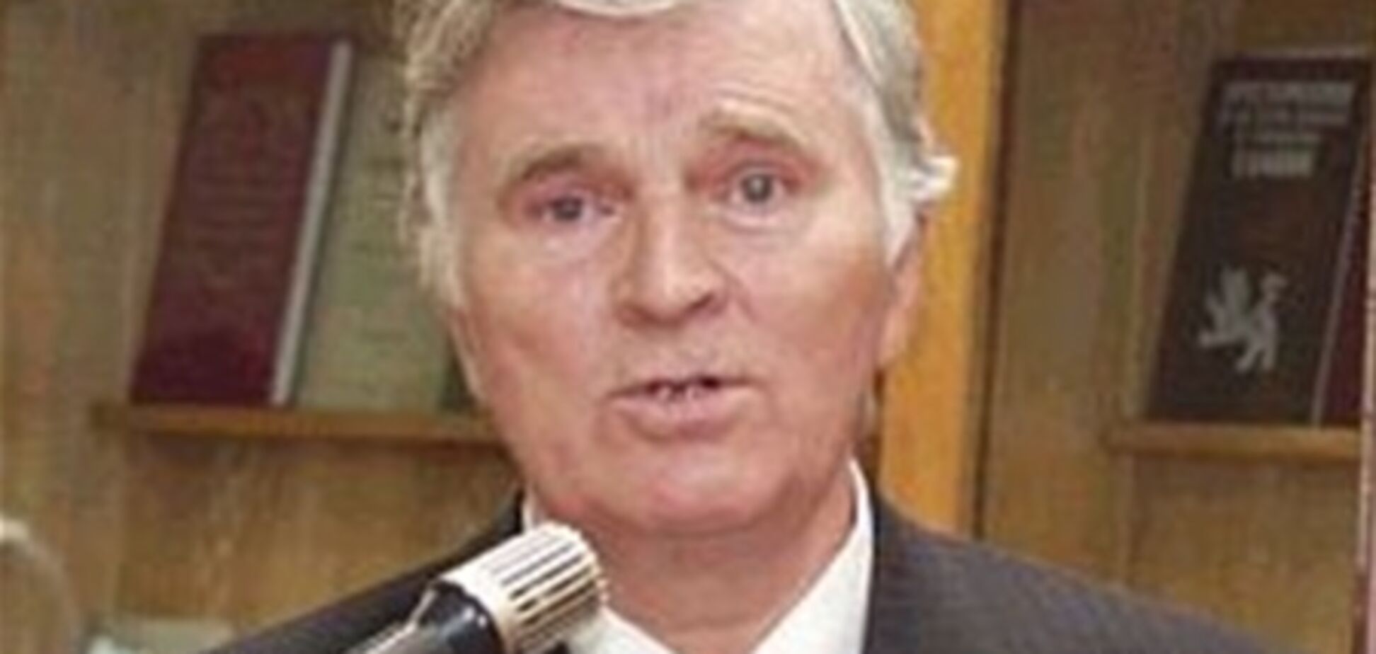 Азаров против Матиос