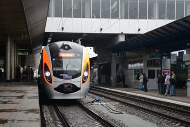 Колесников открыл техническую станцию для поездов 'Hyundai'