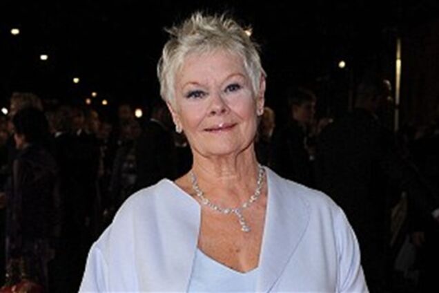 Самая постоянная 'девушка Бонда' обзавелась бойфрендом