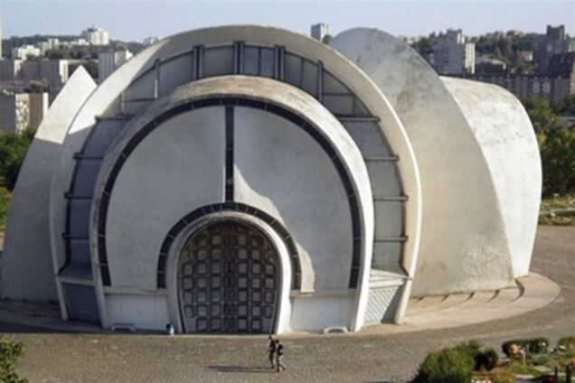 Киевский крематорий могут закрыть