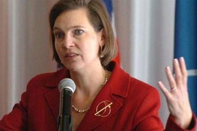 Нуланд: США тщательно следят за перемирием в Сирии