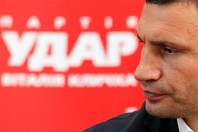 В Киеве пытаются сорвать встречу Кличко с избирателями