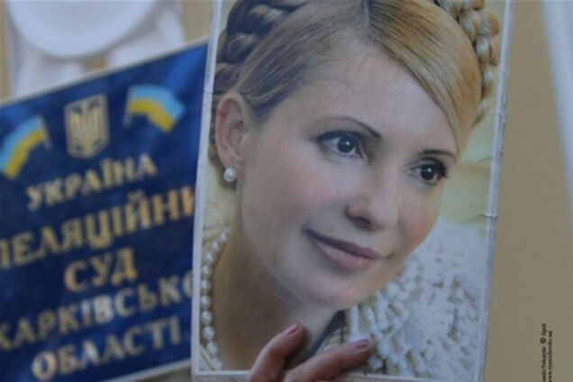 Тимошенко призывает Януковича срочно сменить состав ЦИКа