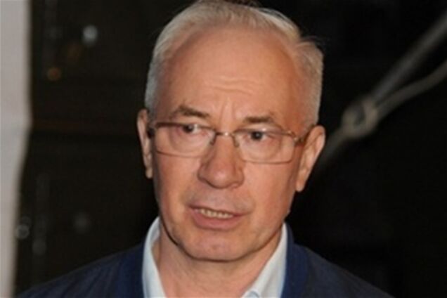 Азарову жаль, что Тимошенко и Луценко не участвуют в выборах