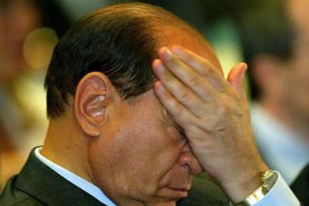 Экс-премьеру Италии дали четыре года тюрьмы