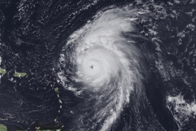 Через ураган 'Сенді' в Нью-Йорку оголосили ПП