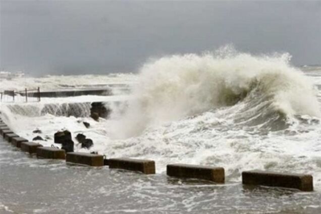 МНС в АР Крим оголосило штормове попередження