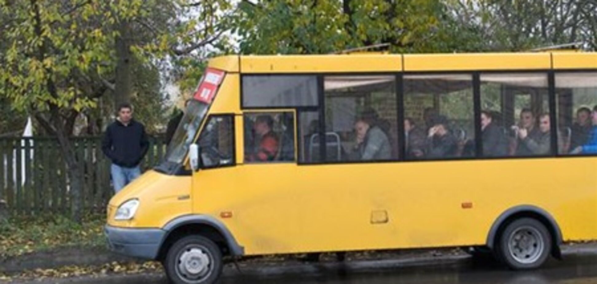 В Киеве задержали два автобуса с людьми для 'каруселей' - БЮТ