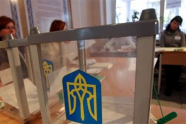 Член избиркома умерла после исключения из комиссии