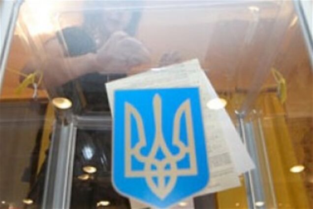 В Луцке член УИК пыталась проголосовать дважды