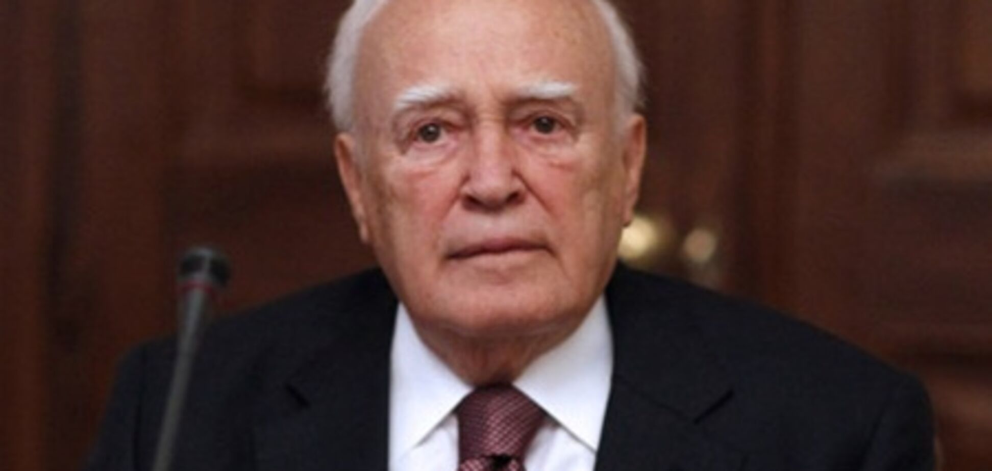 Европа не должна требовать от Греции слишком многого - президент