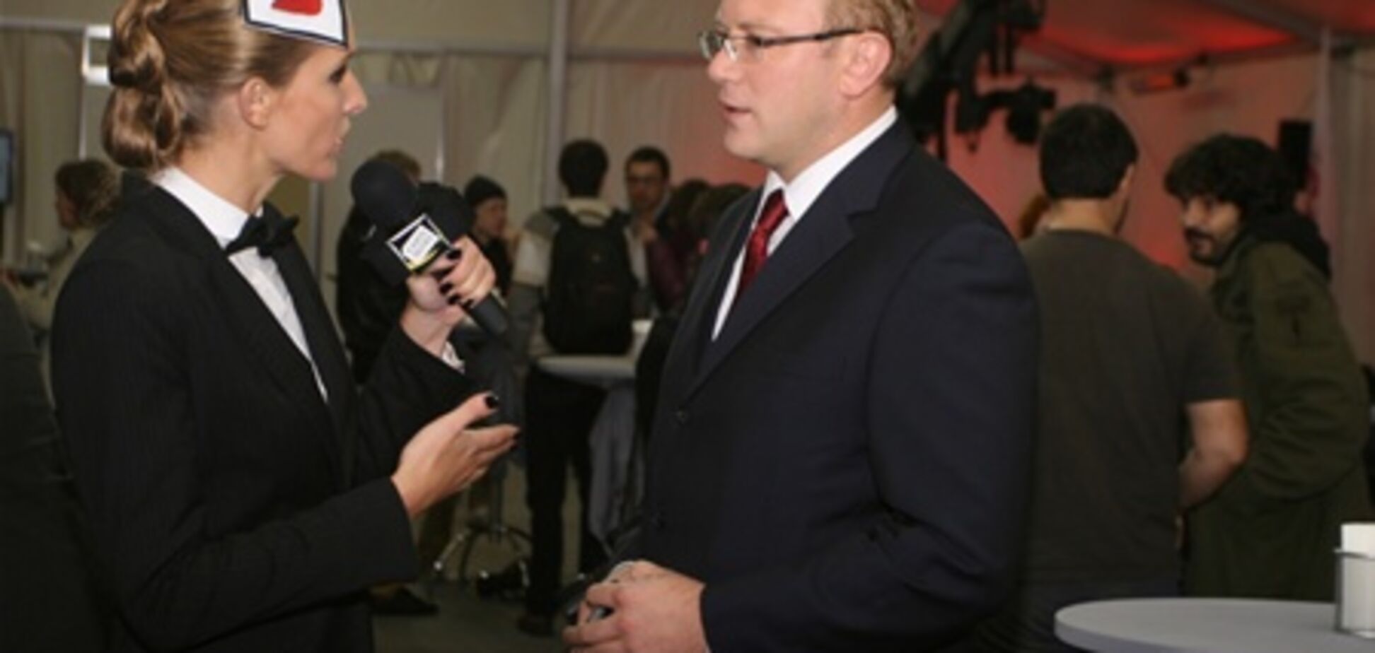 Вечер выборов в штабах. Фоторепортаж