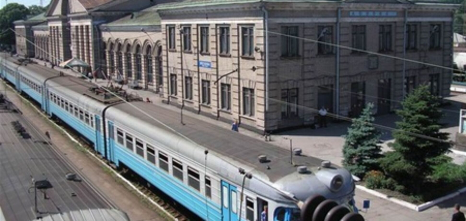 Укрзализныця открыла новый пешеходный мост на станции Лозовая