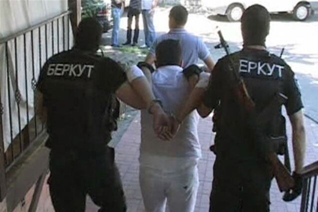 На Закарпатье венгерскому полицейскому дали 10 лет за продажу наркотиков