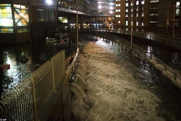 Ураган 'Сэнди' обрушился на Нью-Йорк