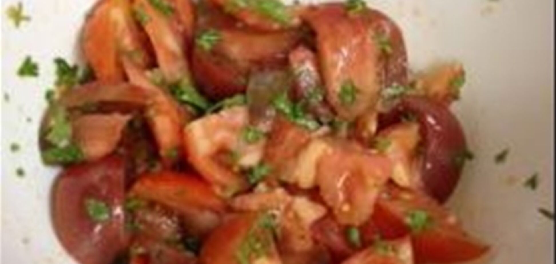 Салат из помидоров с чесноком