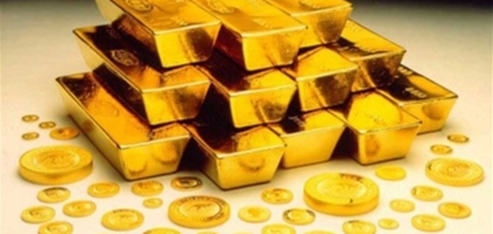Золотовалютные резервы НБУ тают