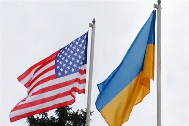США довольны Украиной и готовы выдавать 10-летние визы