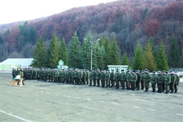 В Закарпатской области на дежурстве застрелился офицер