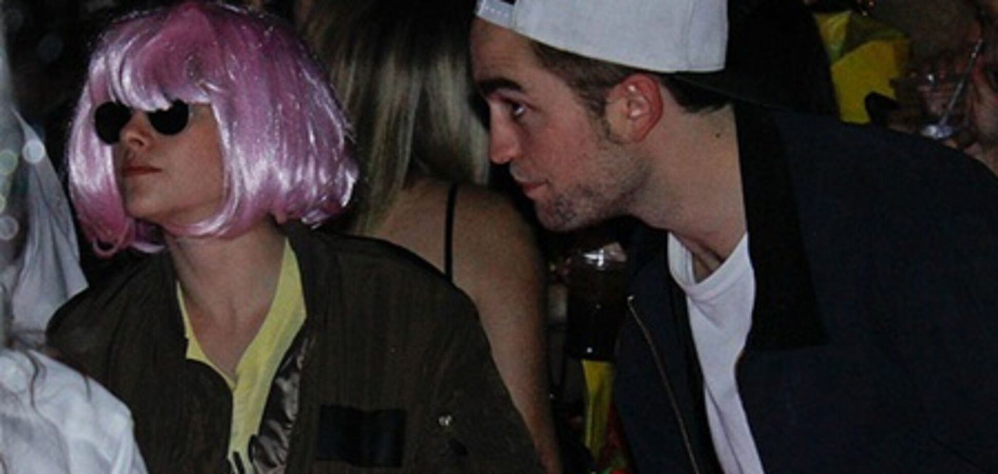 Стюарт и Пттинсон побывали на вечеринке. Фото