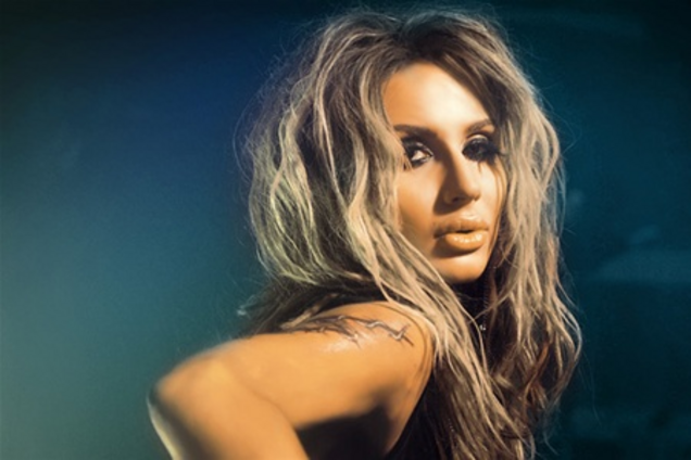 Зірки заспівали для порятунку дитини