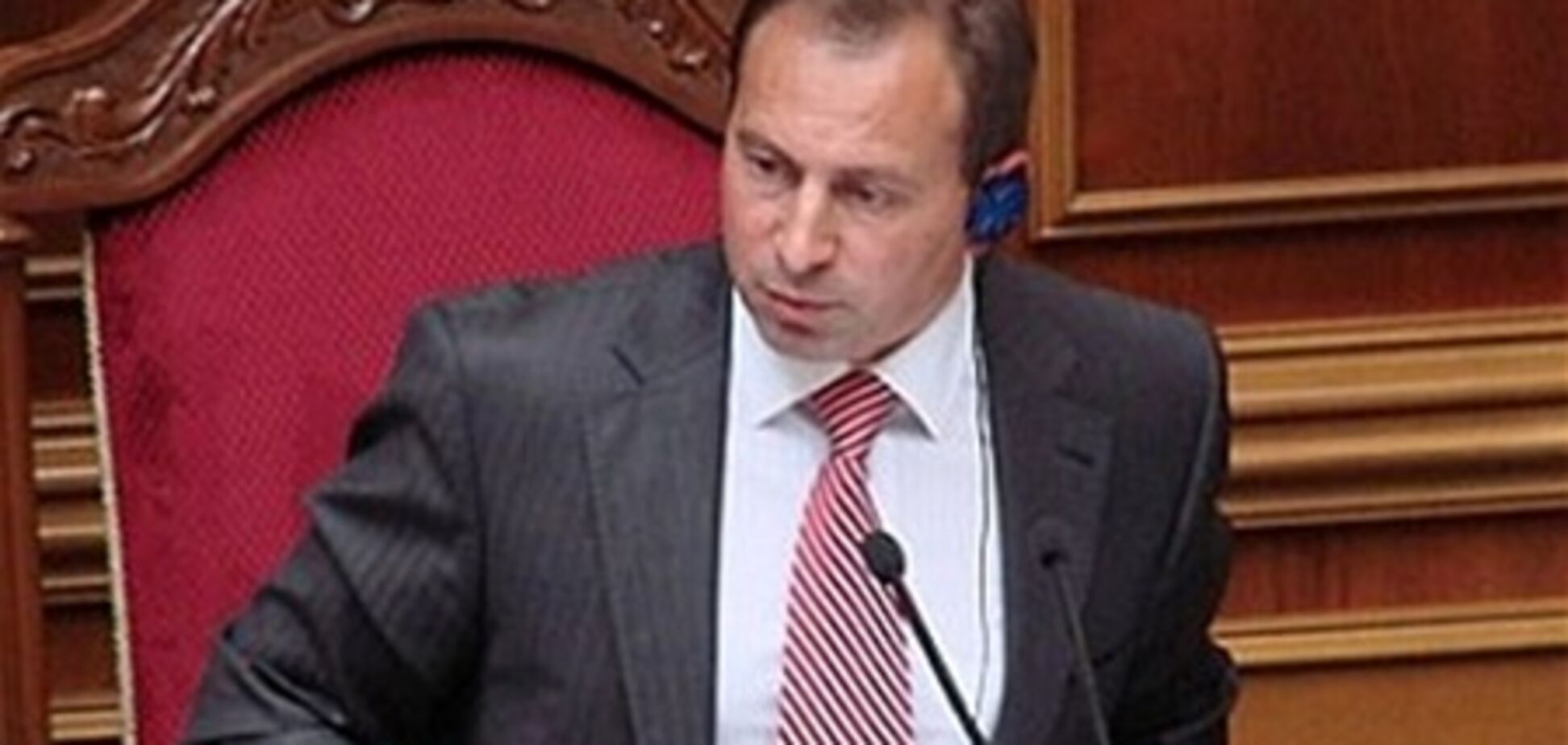 Оппозиция требует отчета правительства перед принятием бюджета на 2013 год