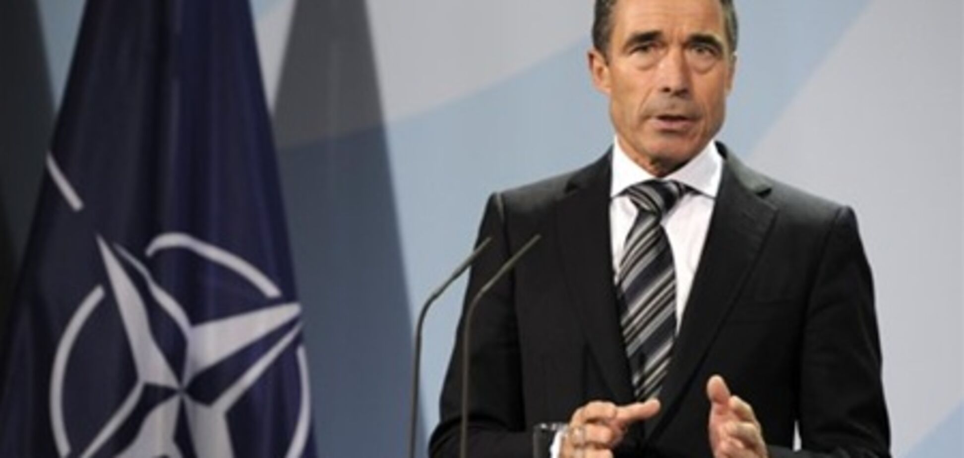 Генсек НАТО обеспокоен, каким путем развивается грузинская демократия