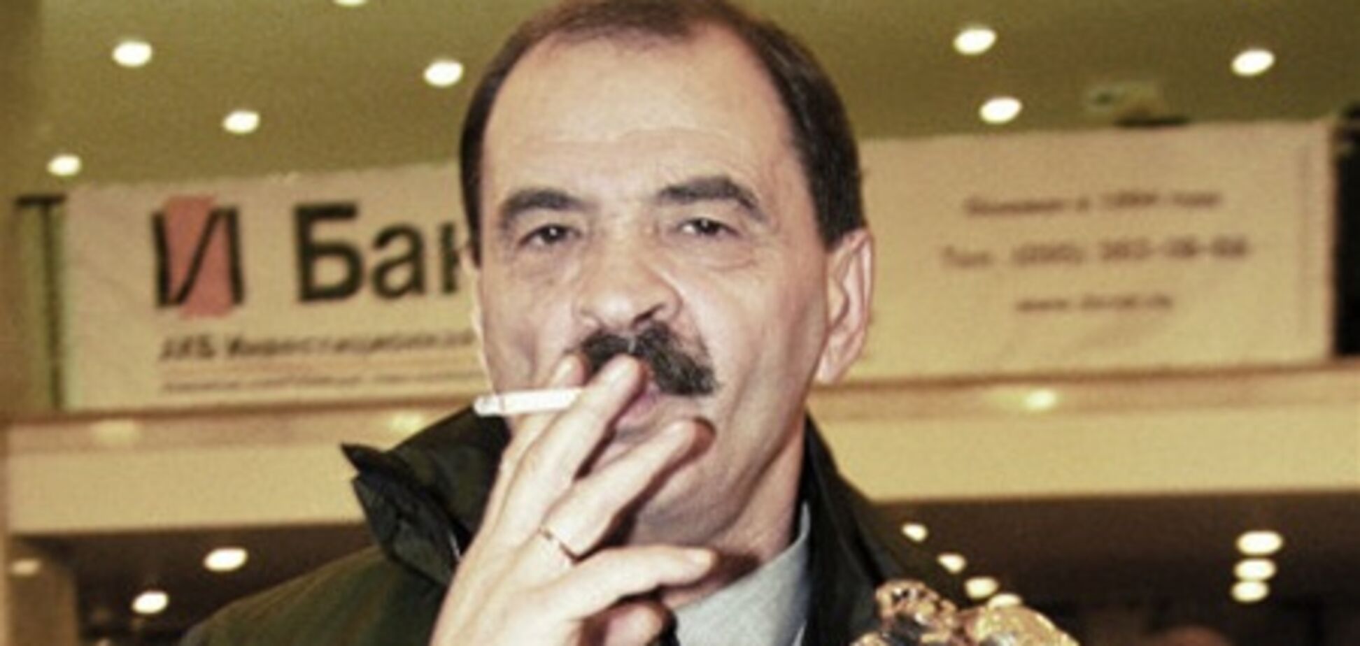 Источник: Илью Олейникова погубило курение