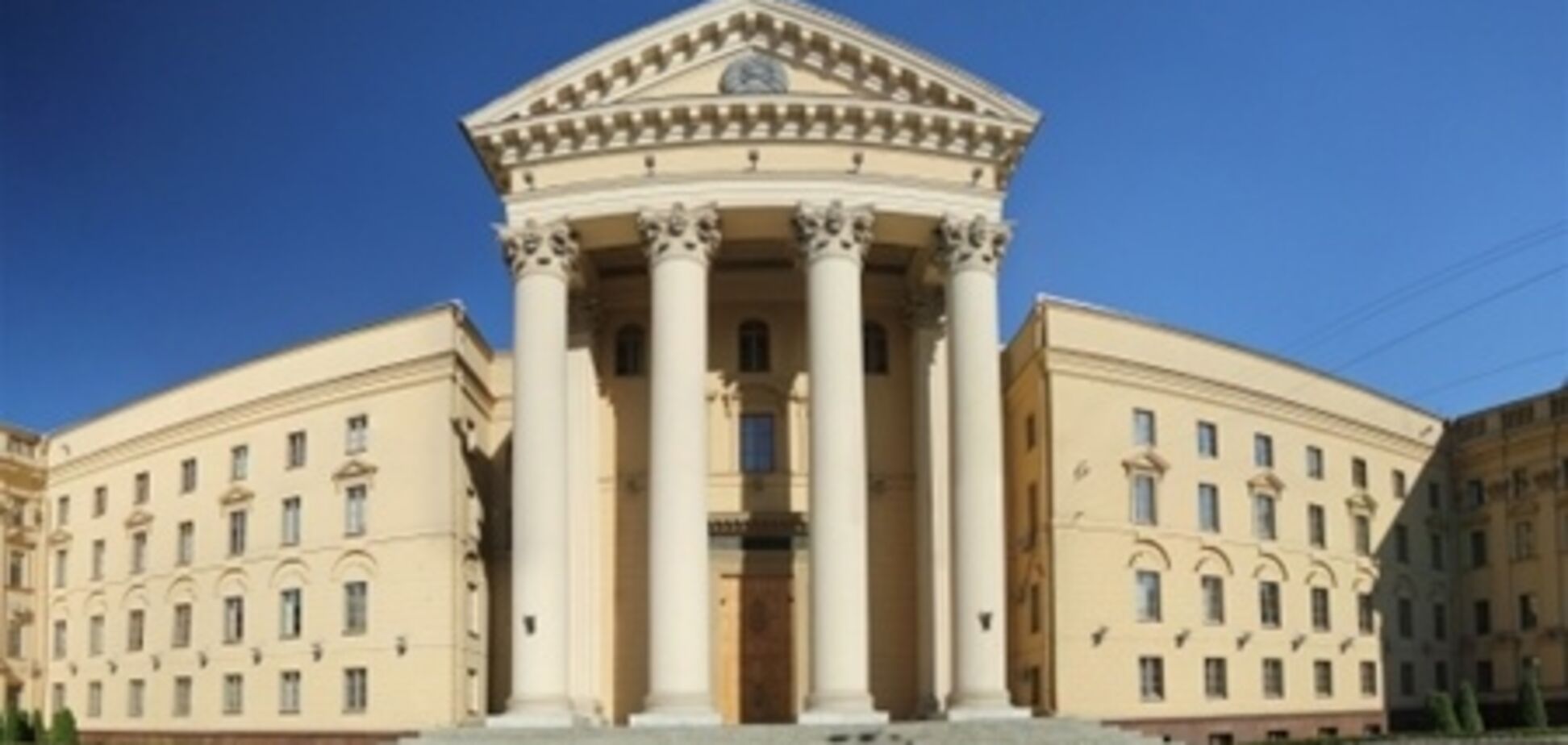 СМИ: в Беларуси у КГБ прогремел взрыв