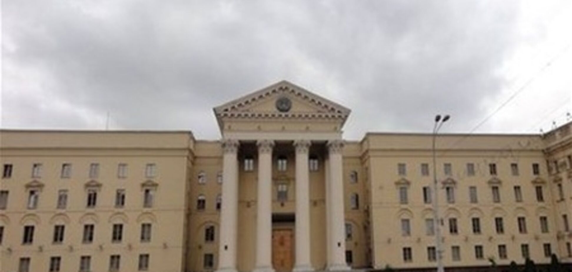 Задержаны 3 человека из-за взрыва у КГБ в Беларуси