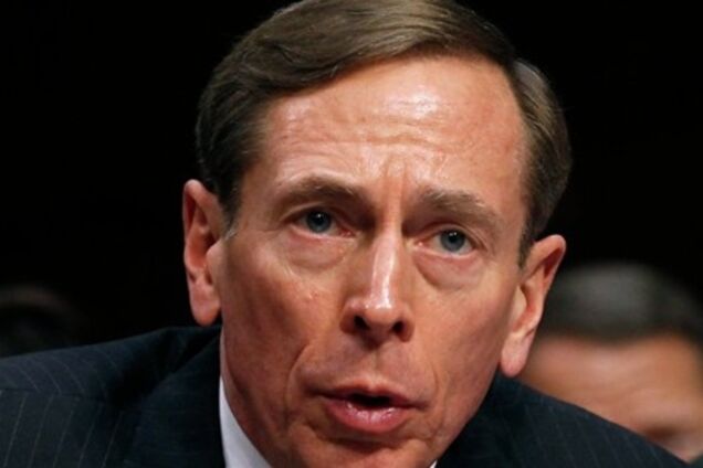 Отец любовницы экс-главы ЦРУ обещает новые подробности скандала