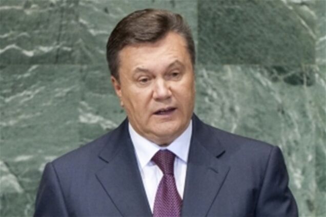 Янукович обещает подготовку практического комментария к новому УПК