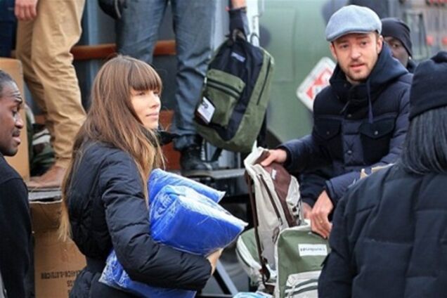 Семейство Тимберлейков помогает пострадавшим от Сэнди. Фото