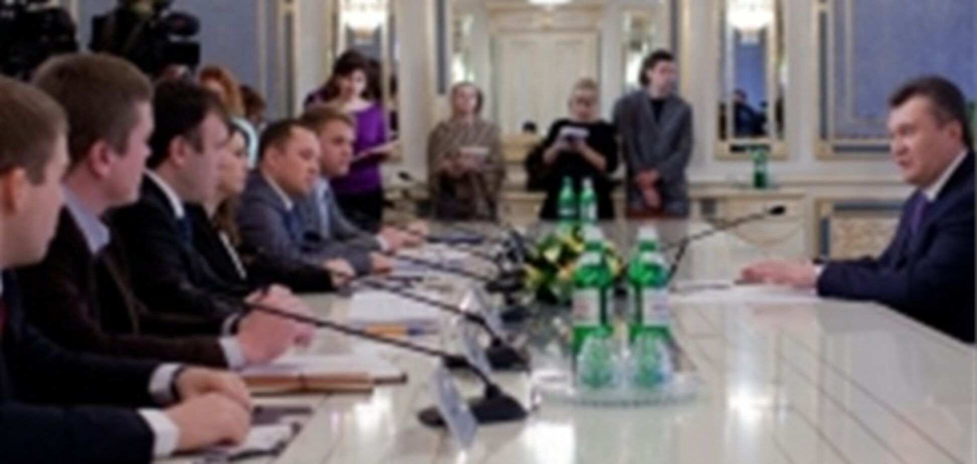 Янукович ждет от украинских студентов инициатив