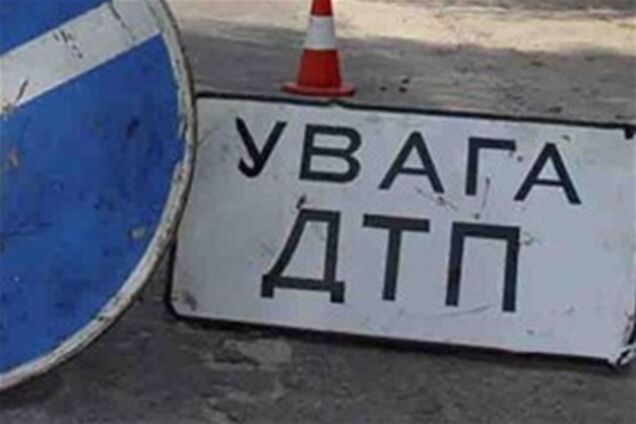 В Киеве на Южном мосту из-за умершего поляка остановилось движение