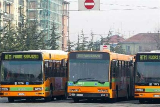 В Барселоне началась двухнедельная забастовка автобусов