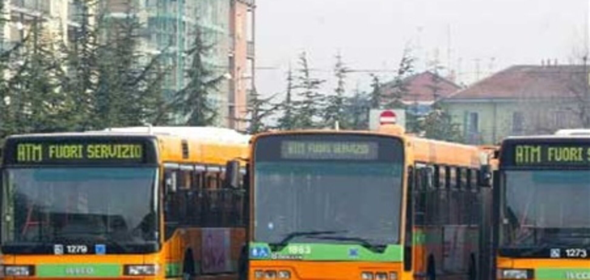 В Барселоне началась двухнедельная забастовка автобусов