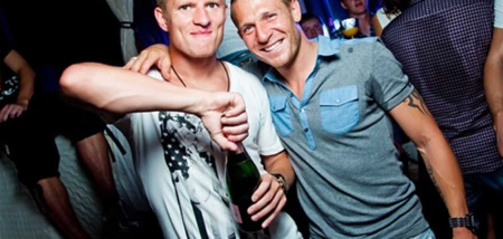 'Больной' футболист Воронин был замечен в ночном клубе нетрезвым