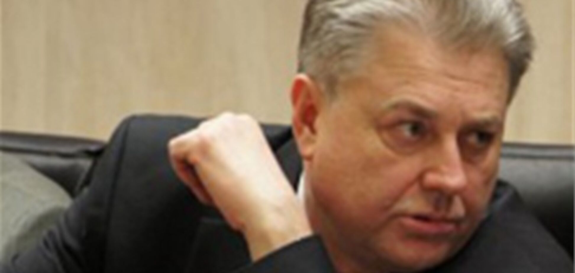 Посол України в Росії сповідує принцип Джеймса Бонда