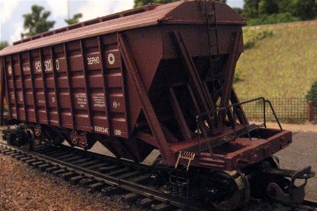 Укрзализныця за день погрузила рекордное количество зерновозов