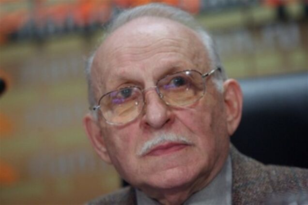 Помер письменник і історик Теодор Гладков