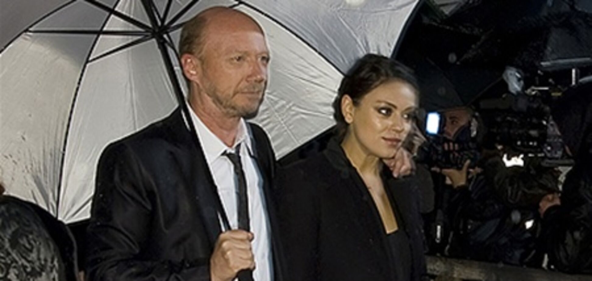 Шон Пенн собрал звездных друзей на ужин. Фото