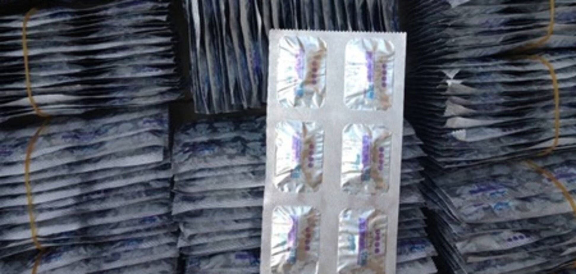 Киевлянкам продавали запрещенный препарат для похудения