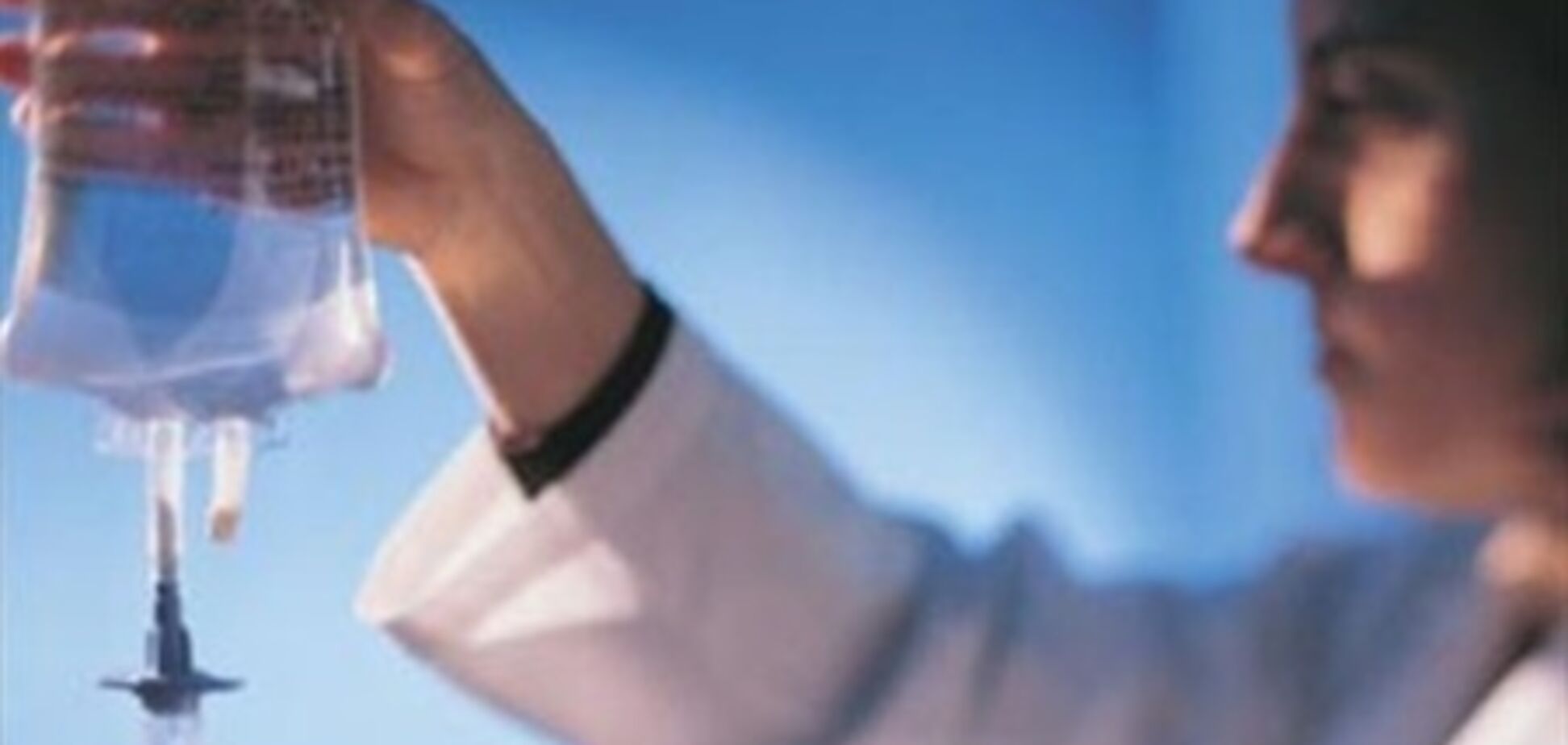 В Ривне семь работников предприятия госпитализированы с острым отравлением