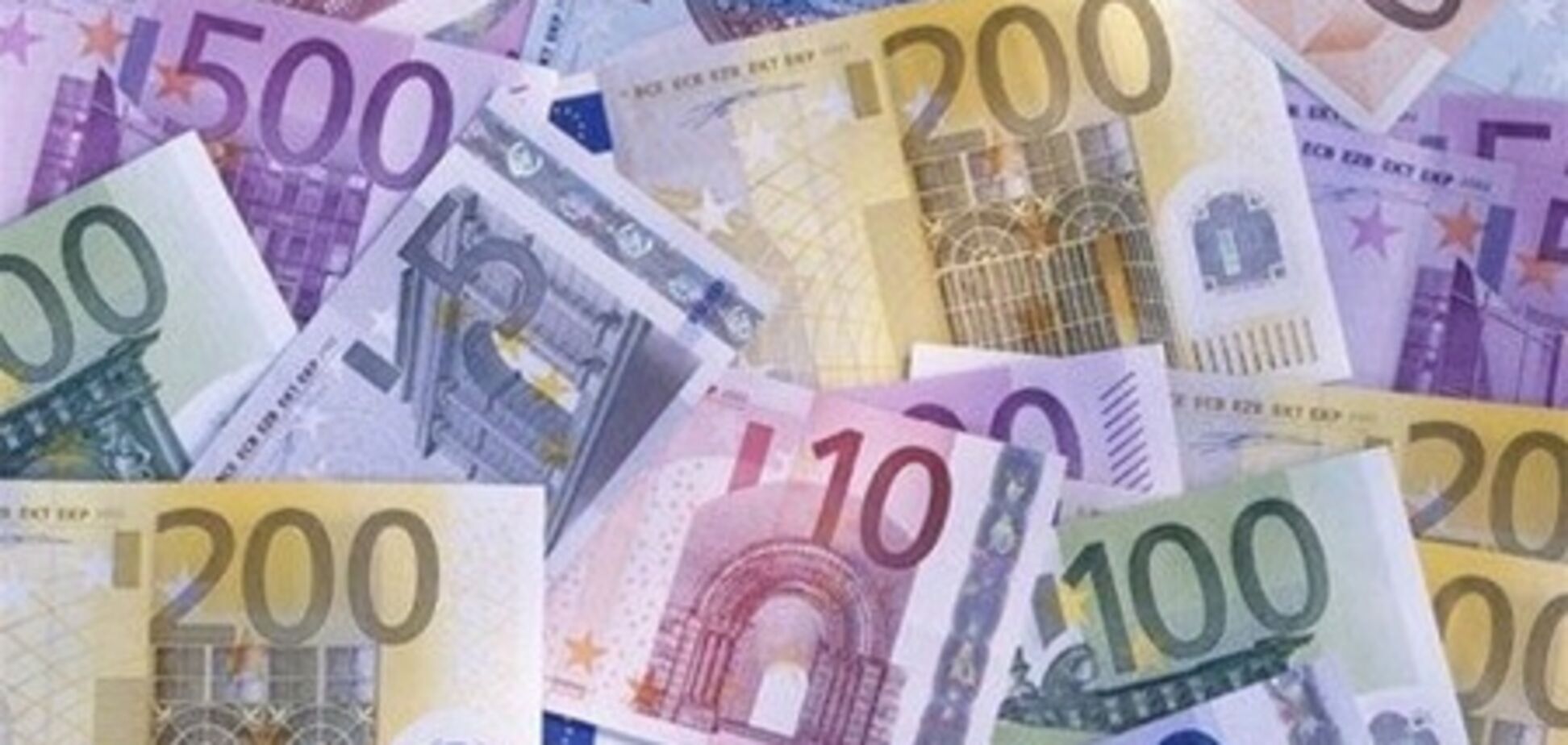 Евро дешевеет: Еврогруппа не договорилась по траншу для Греции