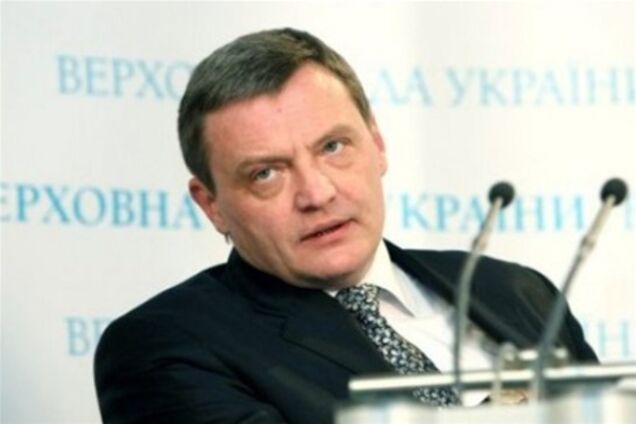 НС: влада зробить Тягнибока опонентом Януковичу на виборах