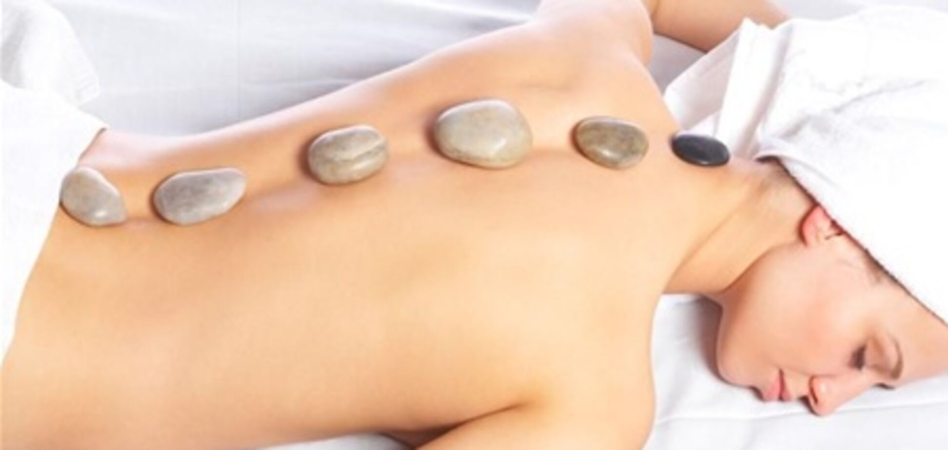 В Киеве проверят школы, где по вечерам делают массаж