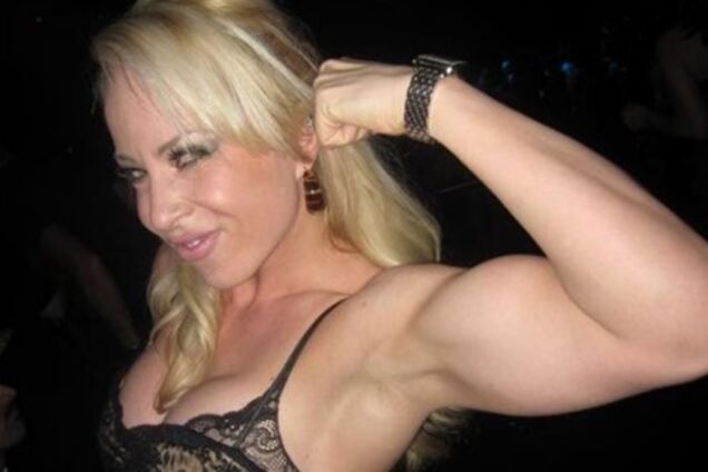 Перекаченные девушки 