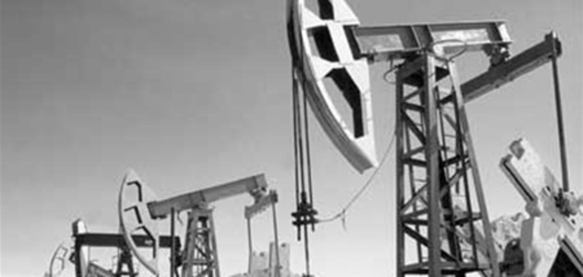 Украина сократила импорт нефти в денежном выражении на 69% - Госстат