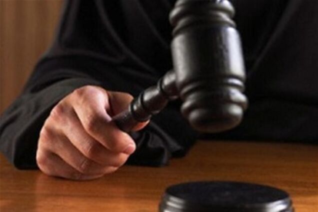 Закарпатського чиновника, який вбив у ДТП мати з донькою, візьмуть під варту